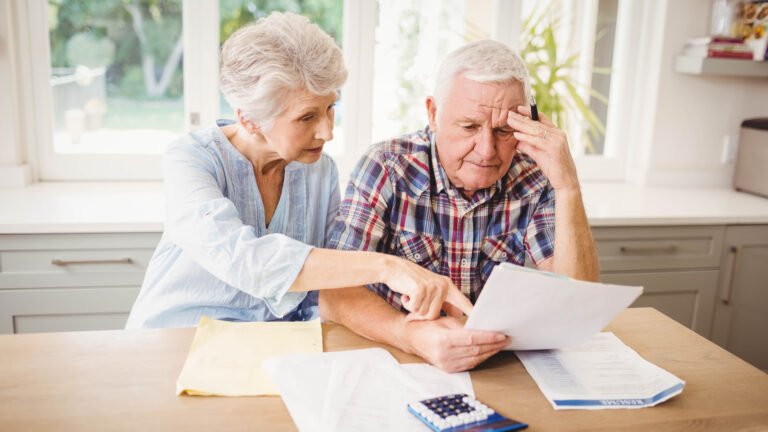 The Average Social Security Check at 62, 67 and 70 in 2026