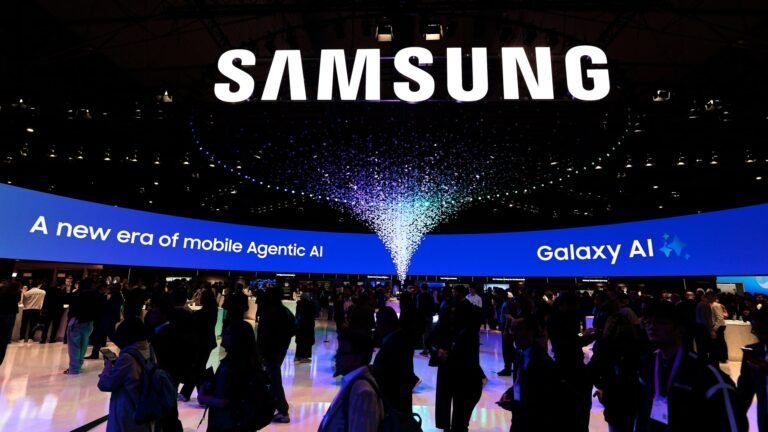 Samsung Electronics shares fall as capex concerns outweigh strong Q2