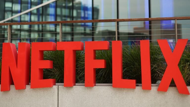 Netflix woes setting up for a Hollywood ending, says trader Mike Khouw