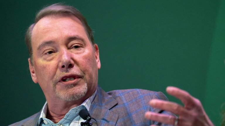 Gundlach says the bond market is signaling the Fed has to act on inflation