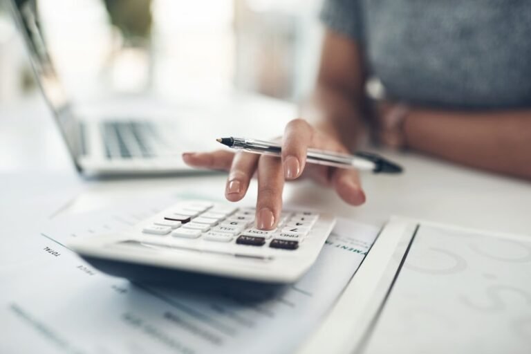 “Save Social Security” Payroll Tax Cap Proposal: Details & Analysis
