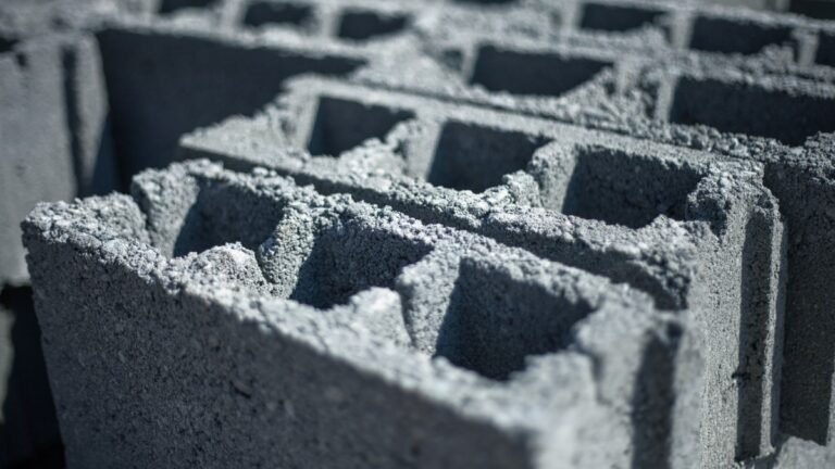 Forget Plant Stands: Cinder Blocks Created a Better Backyard Display