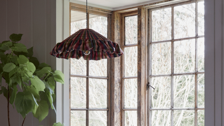 I’m lusting after this Dunelm lampshade after seeing it IRL