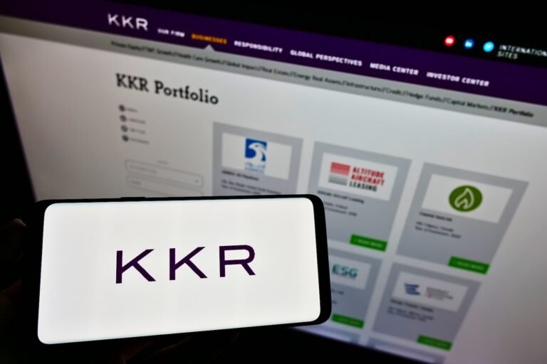 KKR’s Greater China credit chief leaves firm