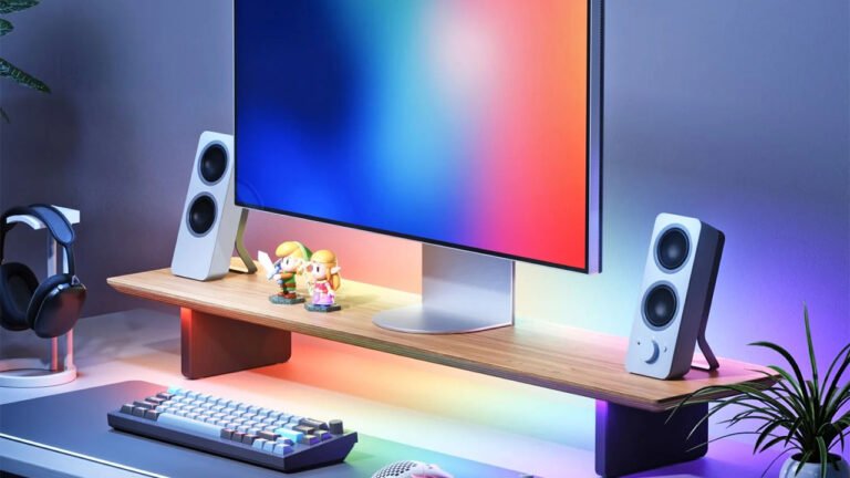 Nanoleaf’s New LED Monitor Stand Syncs RGB With Your Screen