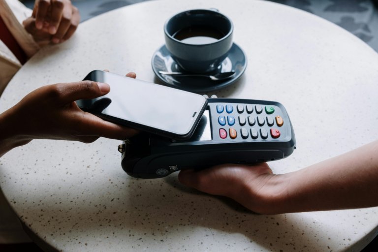 She Thought She Donated $50. A Tap-to-Pay Scam Took $1,000 Instead