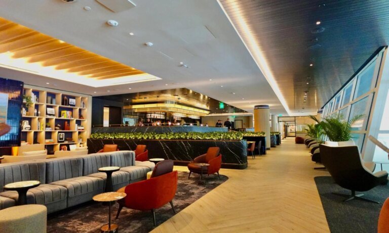 First Look at the New Dallas Chase Sapphire Lounge