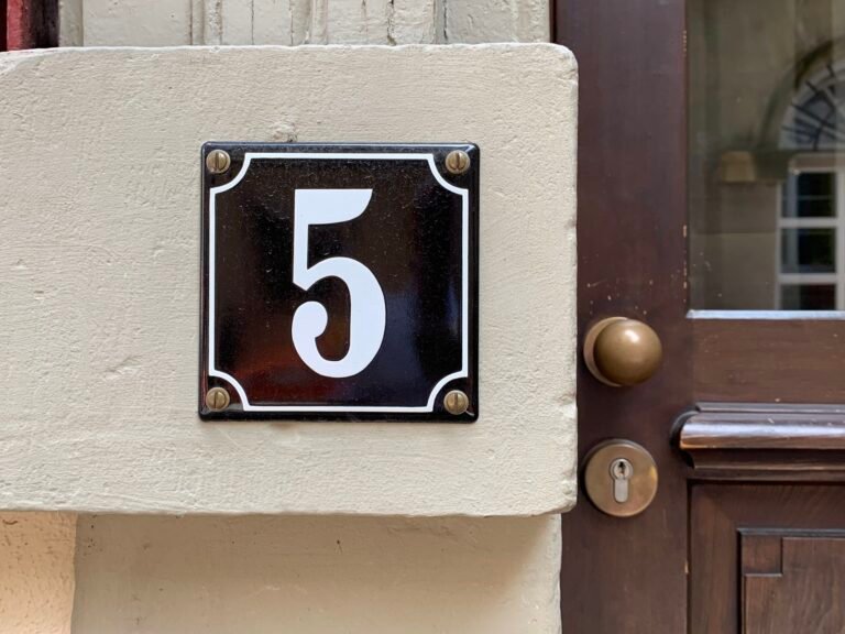 5 Little-Known Senior Tax Deductions in 2026