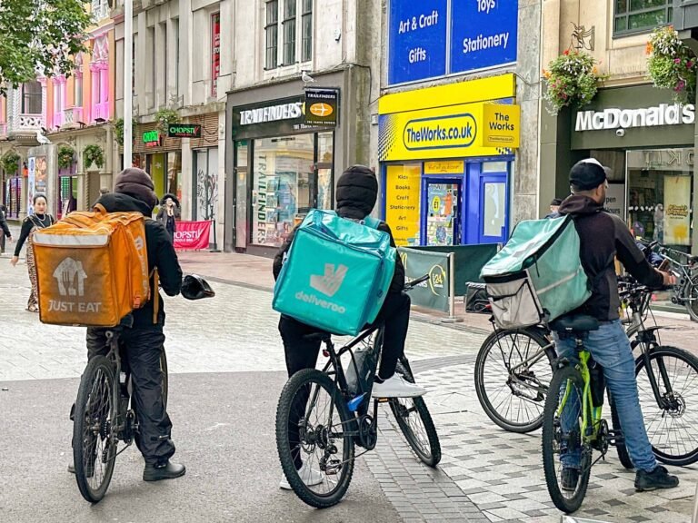 Gig Economy Payment Problems: Can APIs Help?