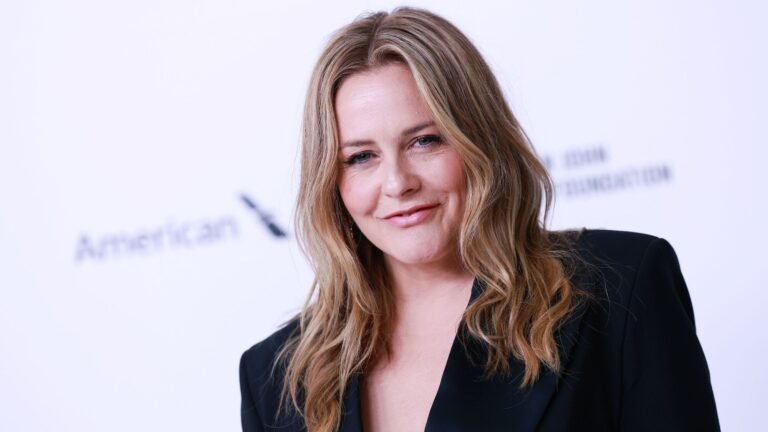 Alicia Silverstone’s kitchen is a masterclass in nostalgia