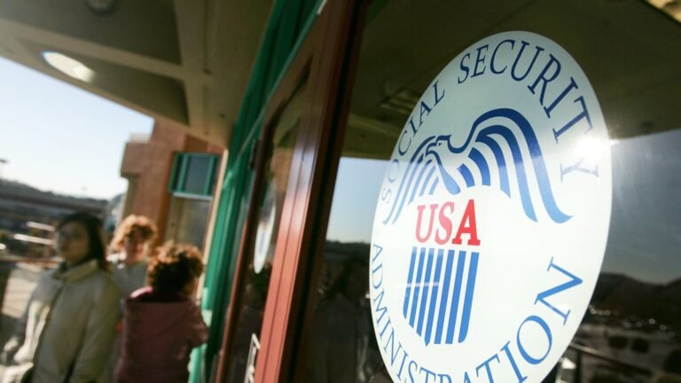 Social Security: Why to delay claiming benefits, even with high COLAs
