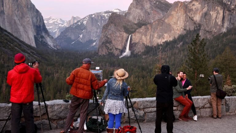 Trump administration weighs Yosemite land swap with private developer