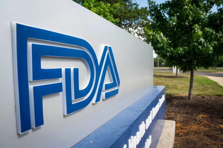 FDA Clears New Alzheimer’s Blood Test