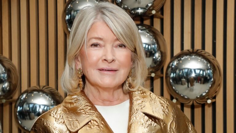 Martha Stewart’s Entryway Idea Revives an Age-Old Technique