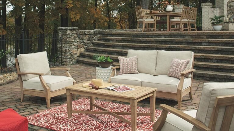 The $35 Storage Bags Perfect For Outdoor Cushions in Winter