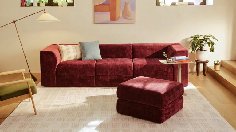 Cozey Launches Two Modular Sleeper Sofas for Small Spaces