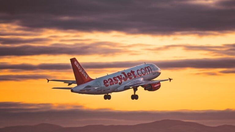 Apollo agrees £5.7bn easyJet take-private deal as Castlelake exits bidding race