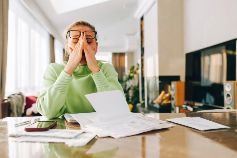 A Debt Collector Has to Give You Key Details About the Debt