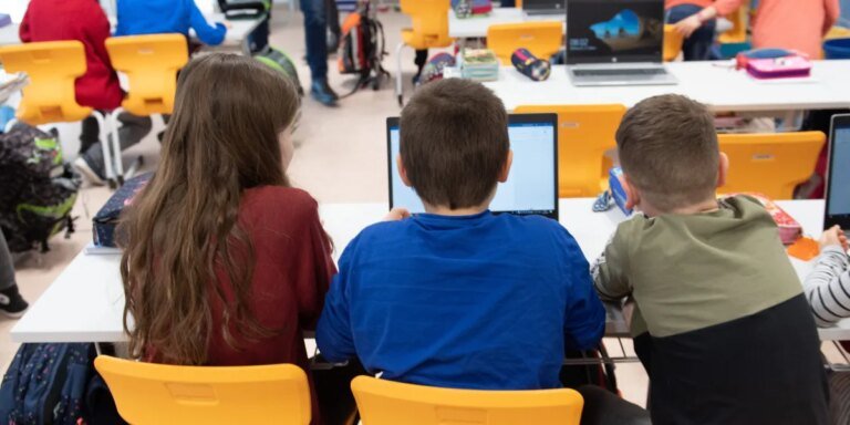 Classroom devices deprive kids of skills needed in the AI future and how to be ‘fully human’