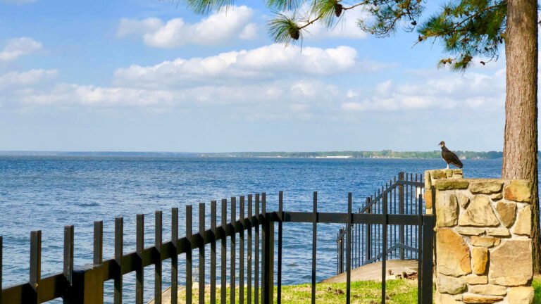 Boomtowns To Retire on $2,500 a Month