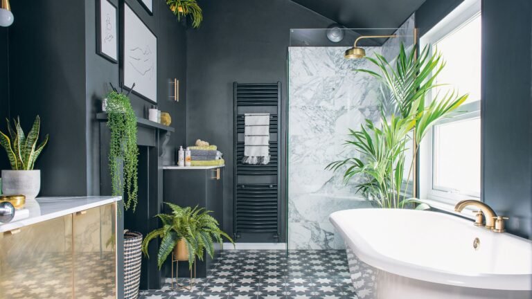 The most relaxing bathrooms always include these 6 features