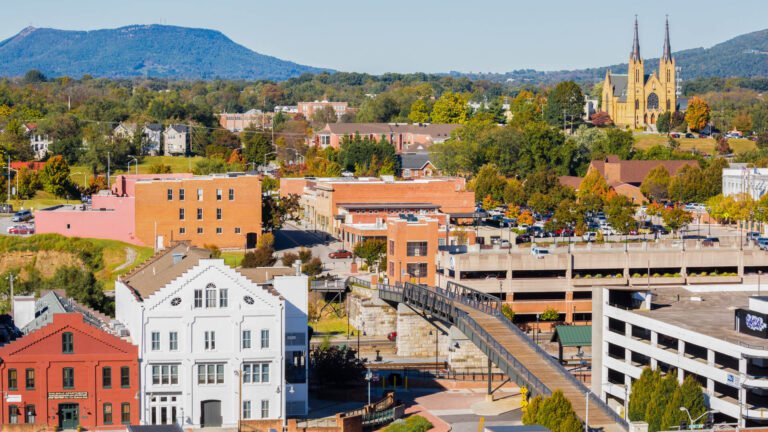 25 Affordable Mountain Towns Where Retirees Can Live Well