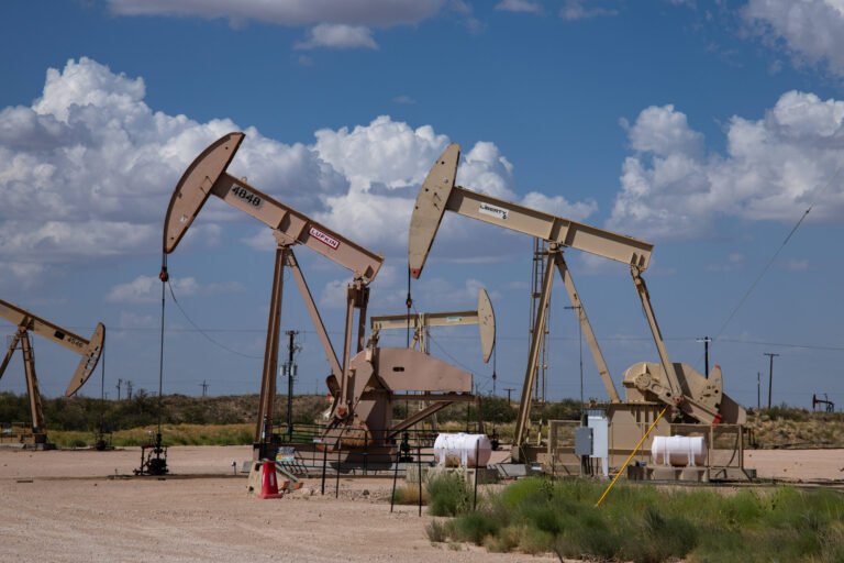 West Texas Oil Producers Pushing Power Demand ‘Through the Roof’