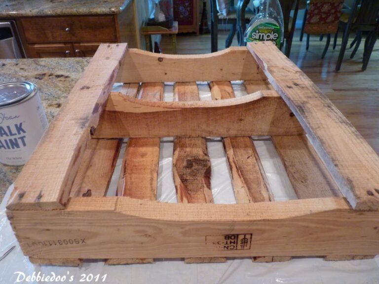 Woman Gets a Free Wood Pallet From a Store and Turns It Into a Two-Tier Kitchen Wall Shelf