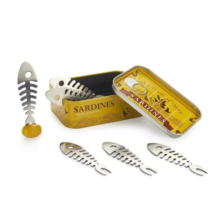 Trend Alert: The Mock Sardine Can Follies