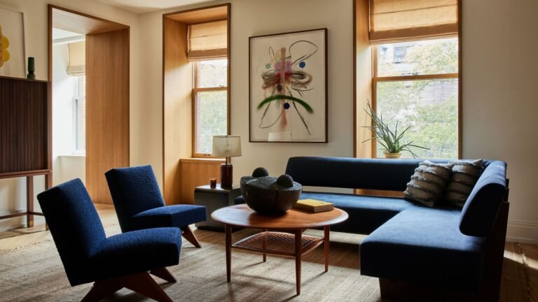 10 Ways to Style a Blue Sofa Like an Interior Designer