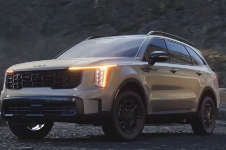 The Cheapest Fully Loaded Midsize SUV for 2026