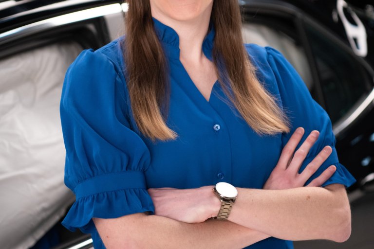 This Advice for Safe Driving Contradicts What Teachers Told You