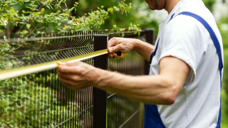 Turn A Wire Fence Into Instant Backyard Privacy With An Easy DIY