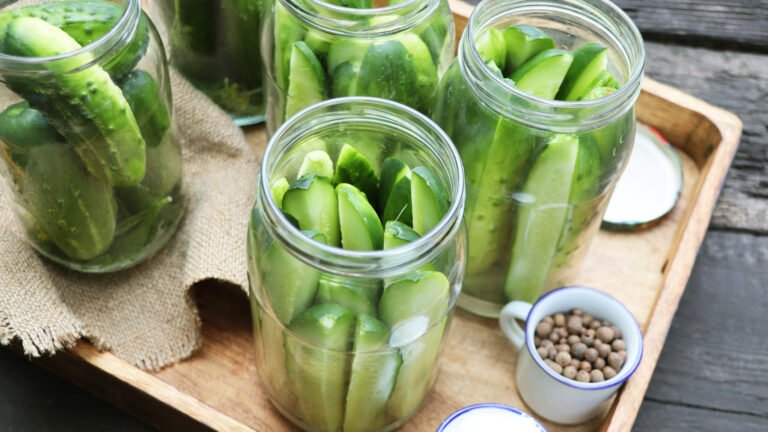 She Covers An Old Pickle Jar In Anti-Slip Liner To Turn It Into A Cutesy Candle Holder