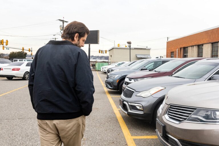 Don’t Make These Costly Car-Buying Mistakes