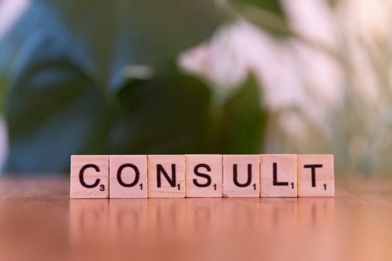 What Large Companies Should Look For in Employee Benefits Consultants