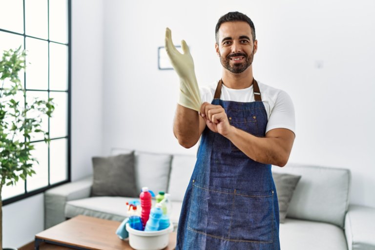 Never Mix These Household Cleaners — 3 Combinations Are Dangerously Toxic