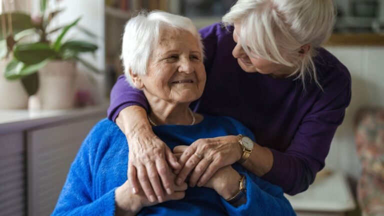 5 Ways to Prepare for an Aging Parent’s Changing Needs