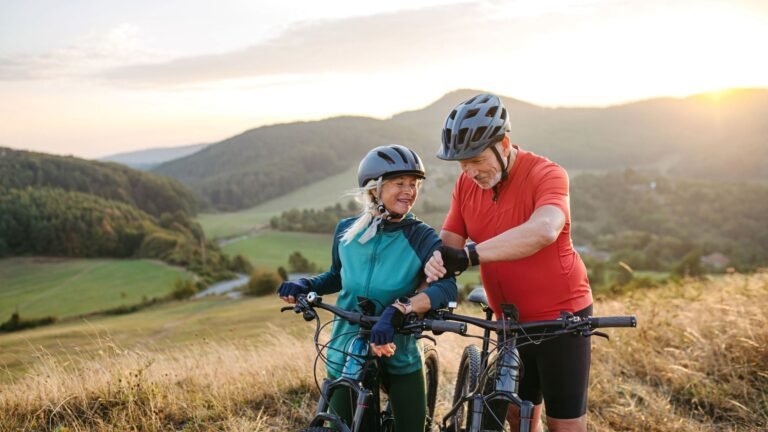 How to Optimize Social Security Claiming Age for Tax Savings