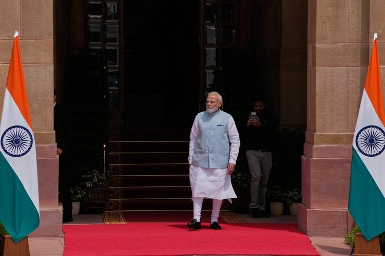 India’s Growth Outperforms, Says India | American Enterprise Institute