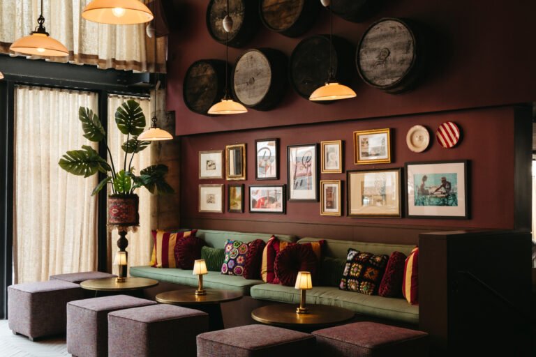Piccolo Morini in Soho Blends Old and New Italian Design