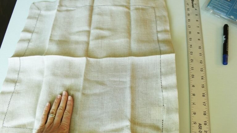 She Made Plain Linen Napkins Look Like Vintage Grain Sacks Without Sewing
