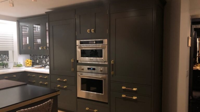 This Kitchen Has a Place for the Toaster, Coffee Capsules and Everything That Usually Crowds the Counter