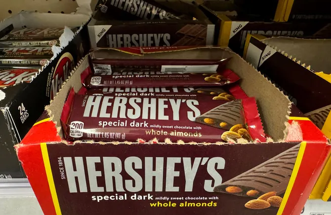 Hershey finance exec succeeds retiring CFO