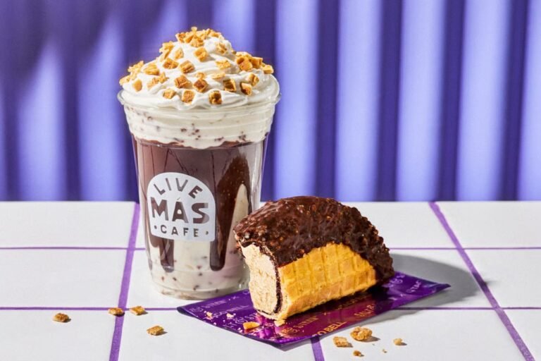 Taco Bell’s New Dessert Taco Has Churro-Flavored Ice Cream