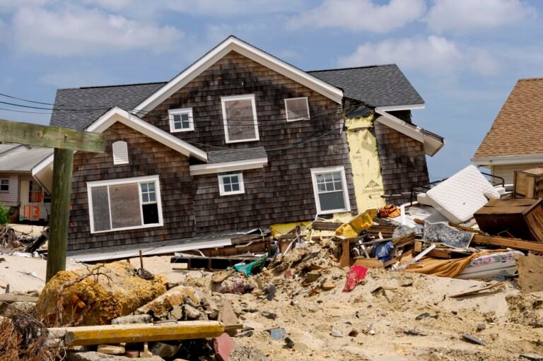 Tax Breaks for Victims of Hurricanes, Wildfires and Other Disasters