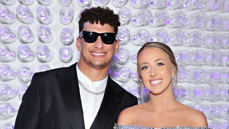 Patrick & Brittany Mahomes’ Fall Entry Redefines Curb Appeal