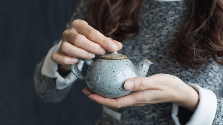 Turn An Old Tea Kettle Into A Stylish Countertop Planter