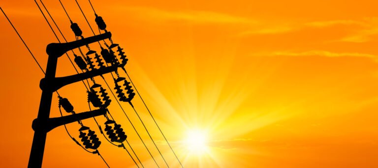 Blackout Risk Rises as Heat Wave Stresses Largest US Electric Grids